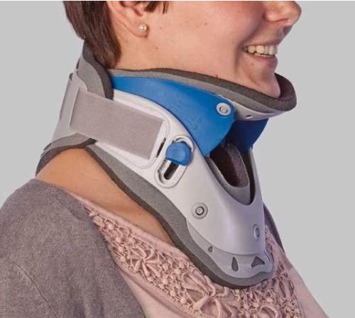 NECK BRACE